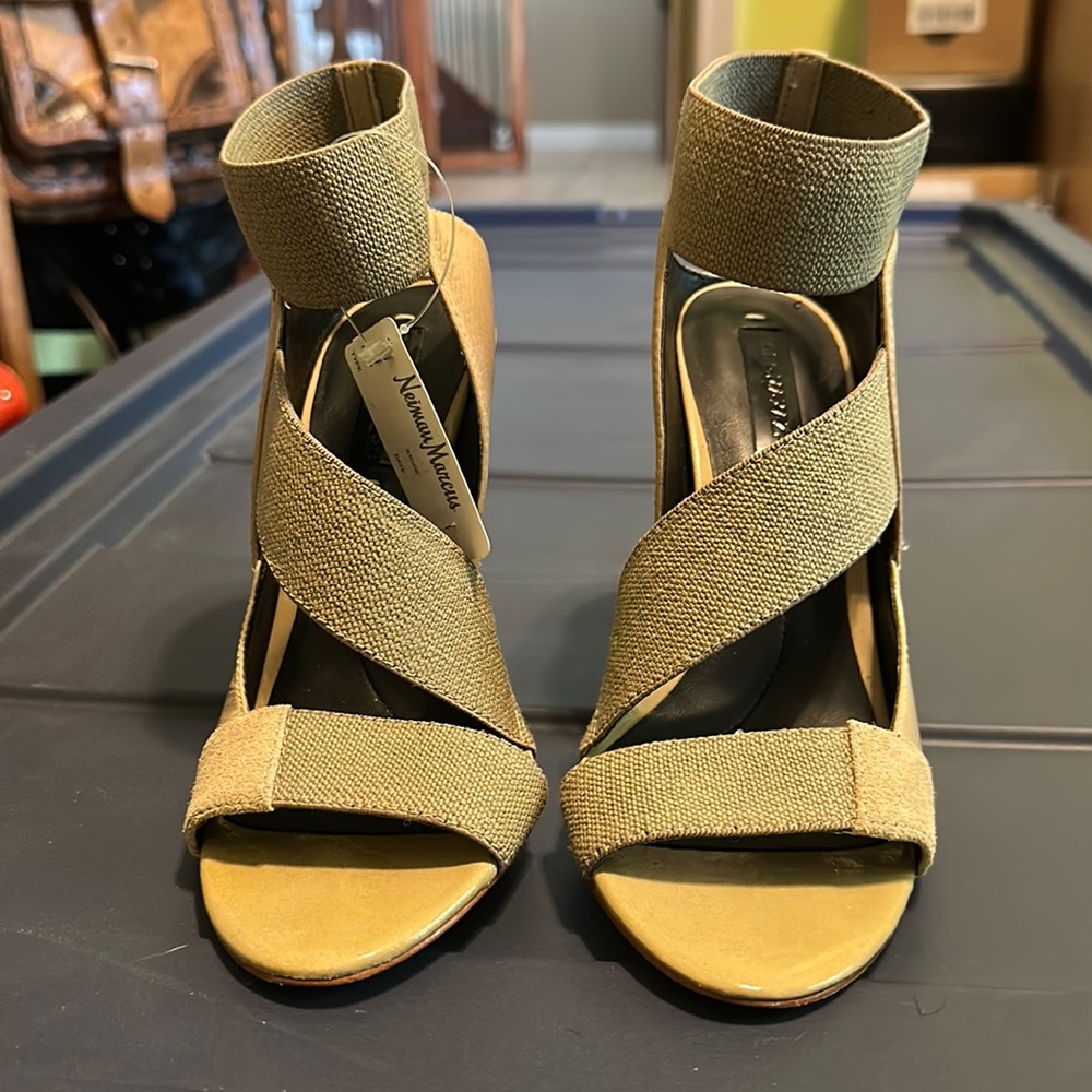 BCBG sandals